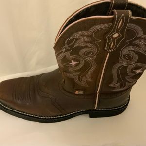 Justin Gypsy L9965 size 9.5 B Brown Leather Square Toe Cowboy Girl Boots